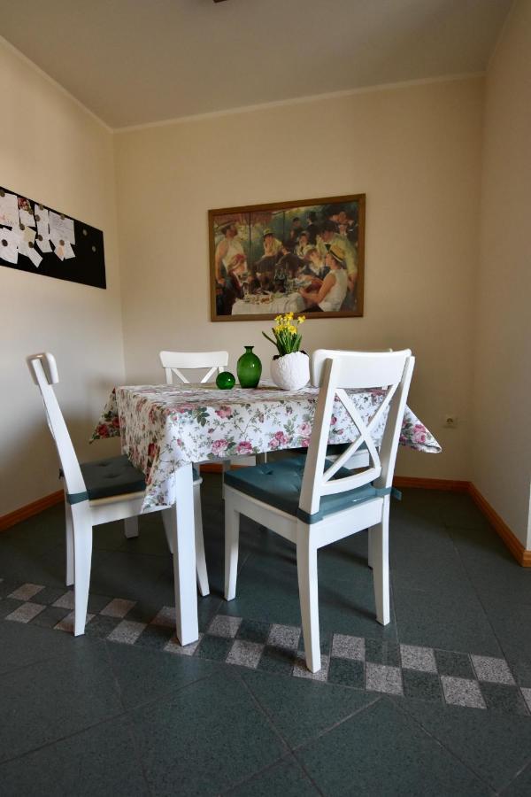 Ferienwohnung Eifelmittendrin Waxweiler 외부 사진